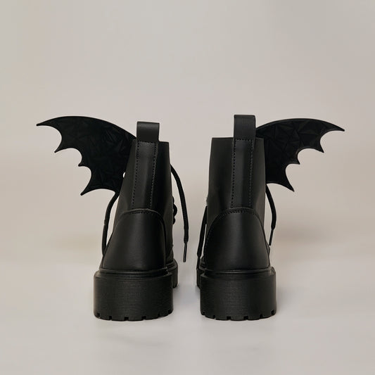 Bat Wing - Coturno Unissex com Asinhas de Morcego